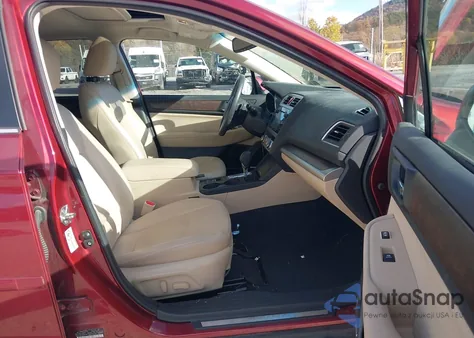 2016 Subaru Outback 2.5I Limited z USA, uszkodzony, nr VIN 4S4BSANC4G3361439